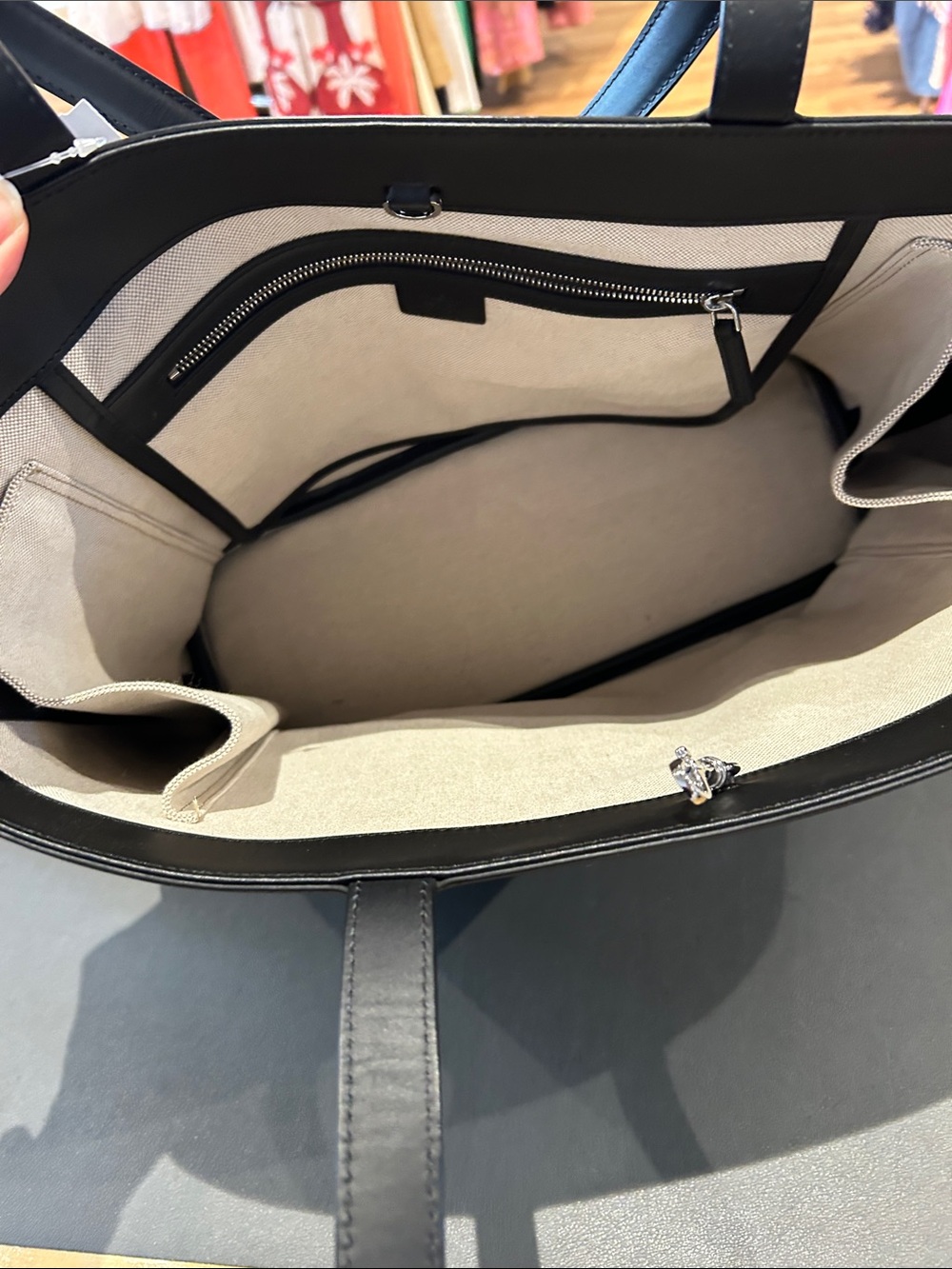 MCM Black Leather - Tote - Picture 5 of 8